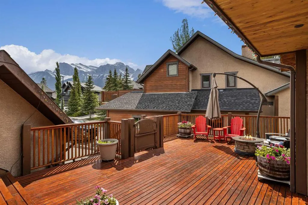 214 Eagle Point