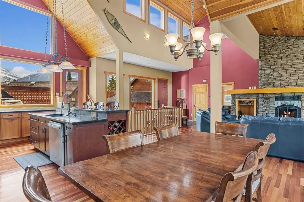 214 Eagle Point