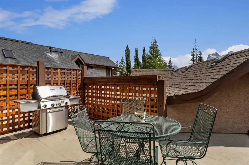 214 Eagle Point