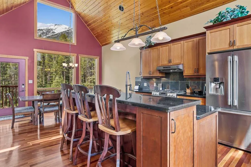 214 Eagle Point