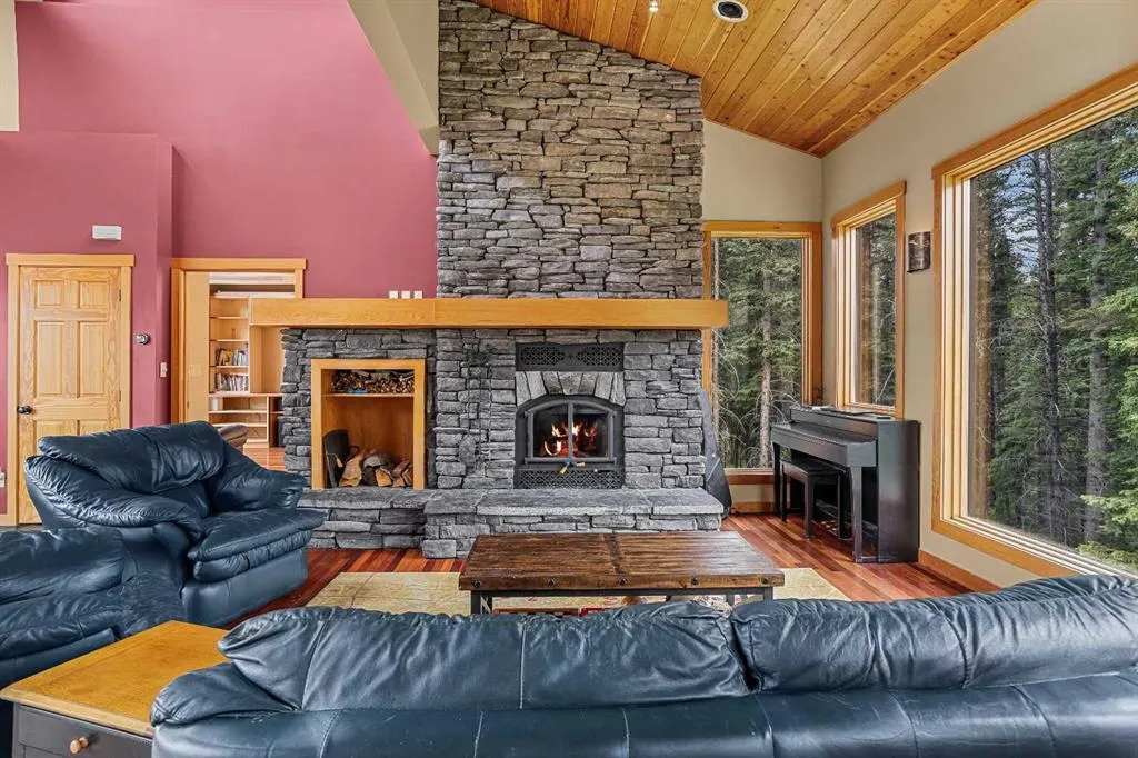 214 Eagle Point