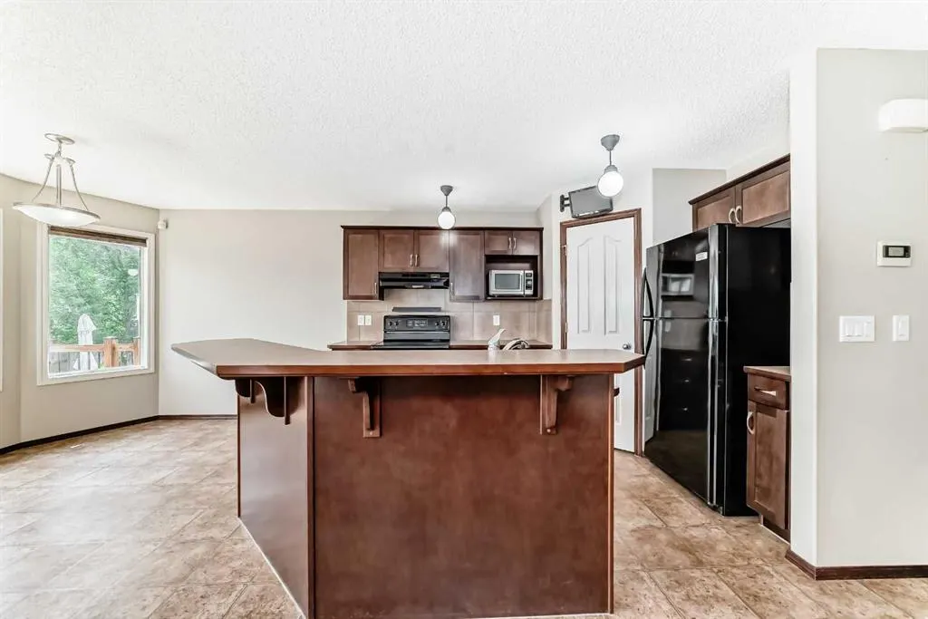 49 Sage Valley Manor NW