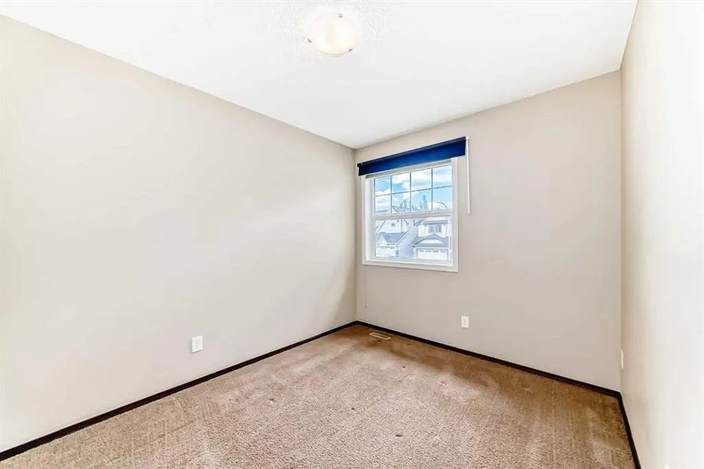 49 Sage Valley Manor NW