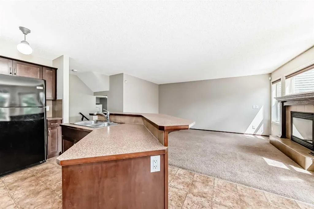 49 Sage Valley Manor NW