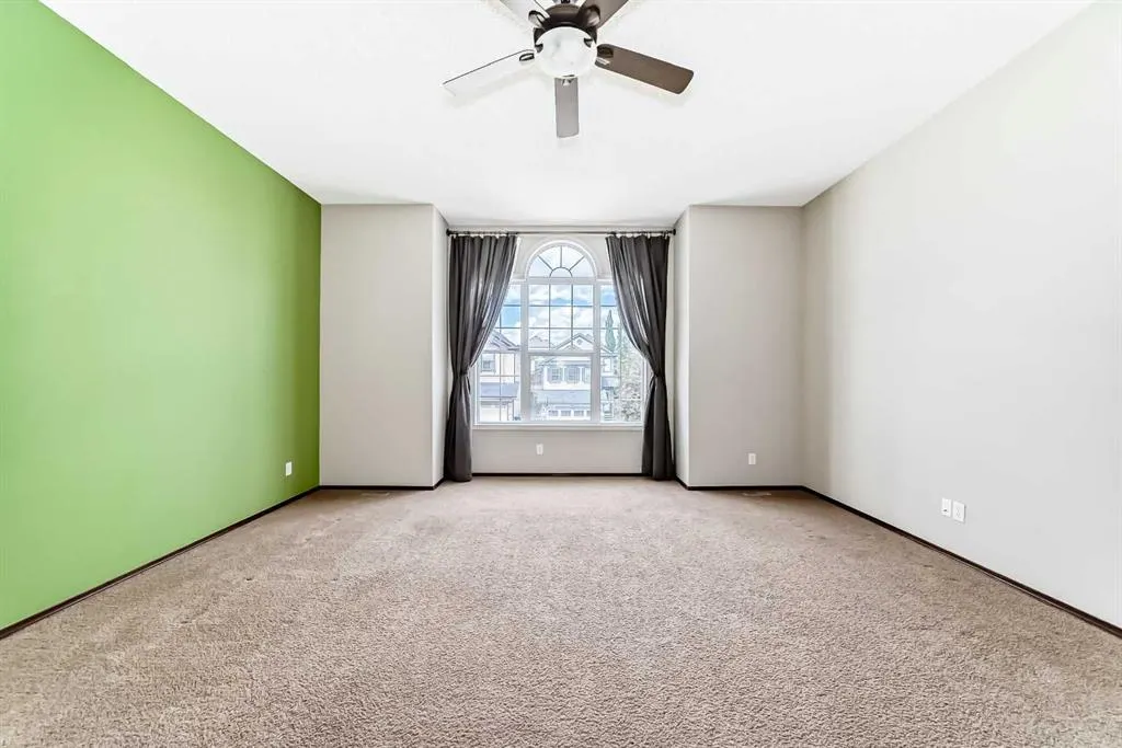 49 Sage Valley Manor NW