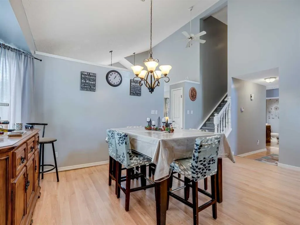 9 Hunters Mews