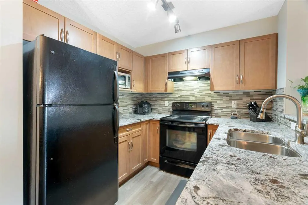 115 Prestwick Villas SE, #4111