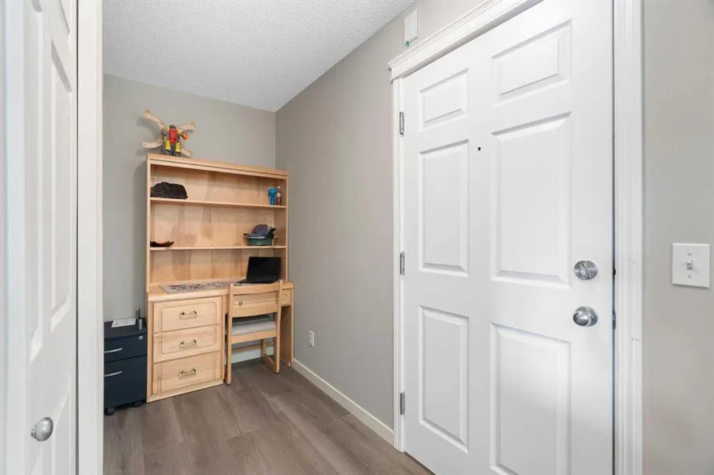 115 Prestwick Villas SE, #4111