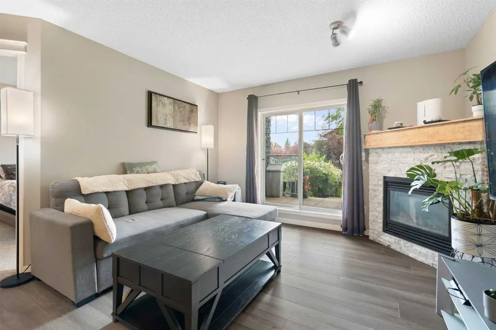 115 Prestwick Villas SE, #4111