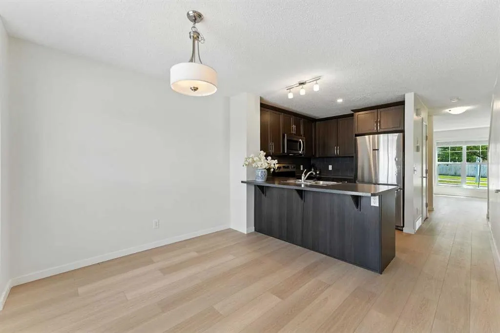 101 Sunset Drive, #715