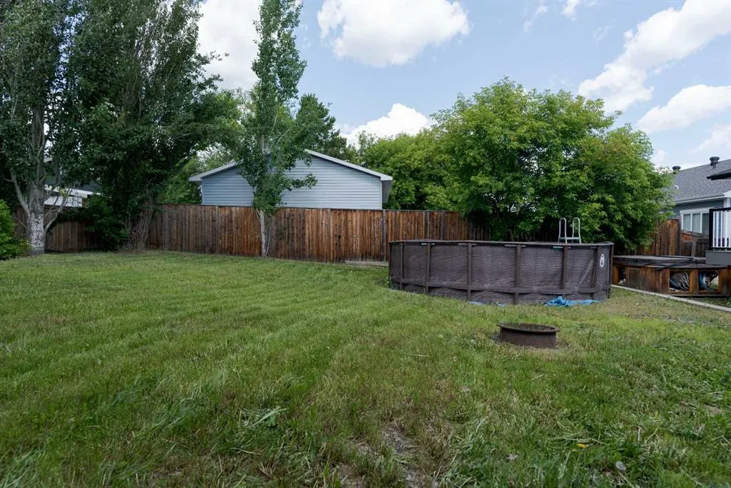 125 Clenell Crescent
