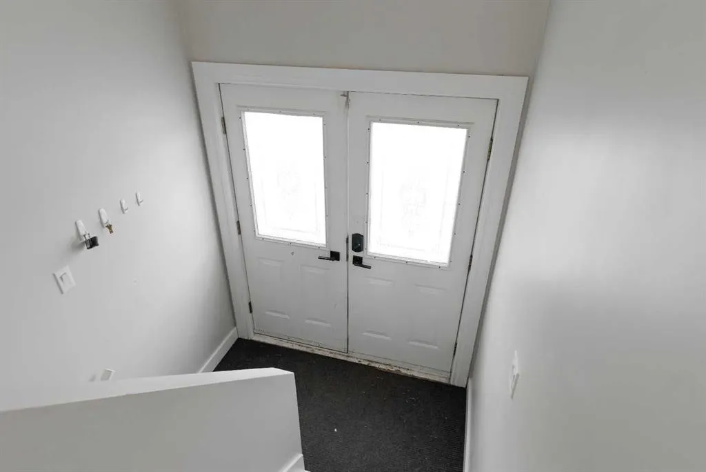125 Clenell Crescent