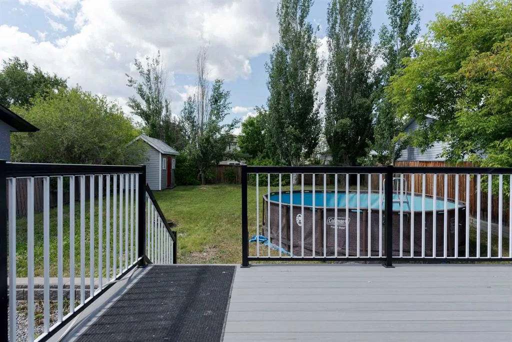 125 Clenell Crescent