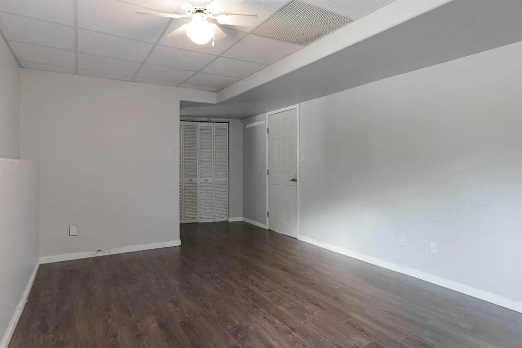 125 Clenell Crescent