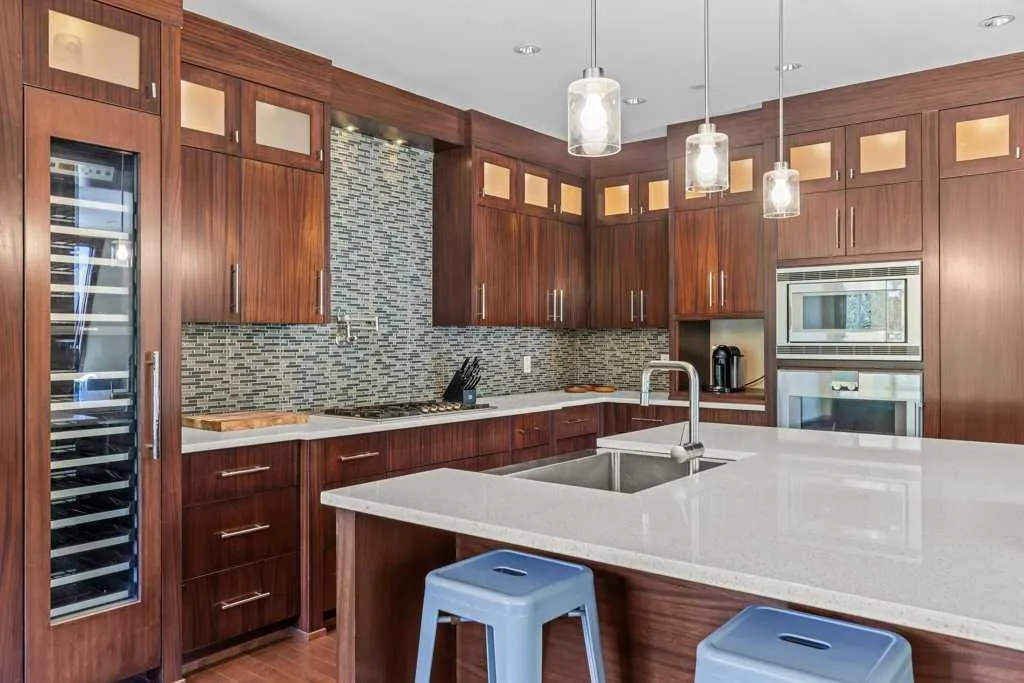 101G Stewart Creek Rise, #101