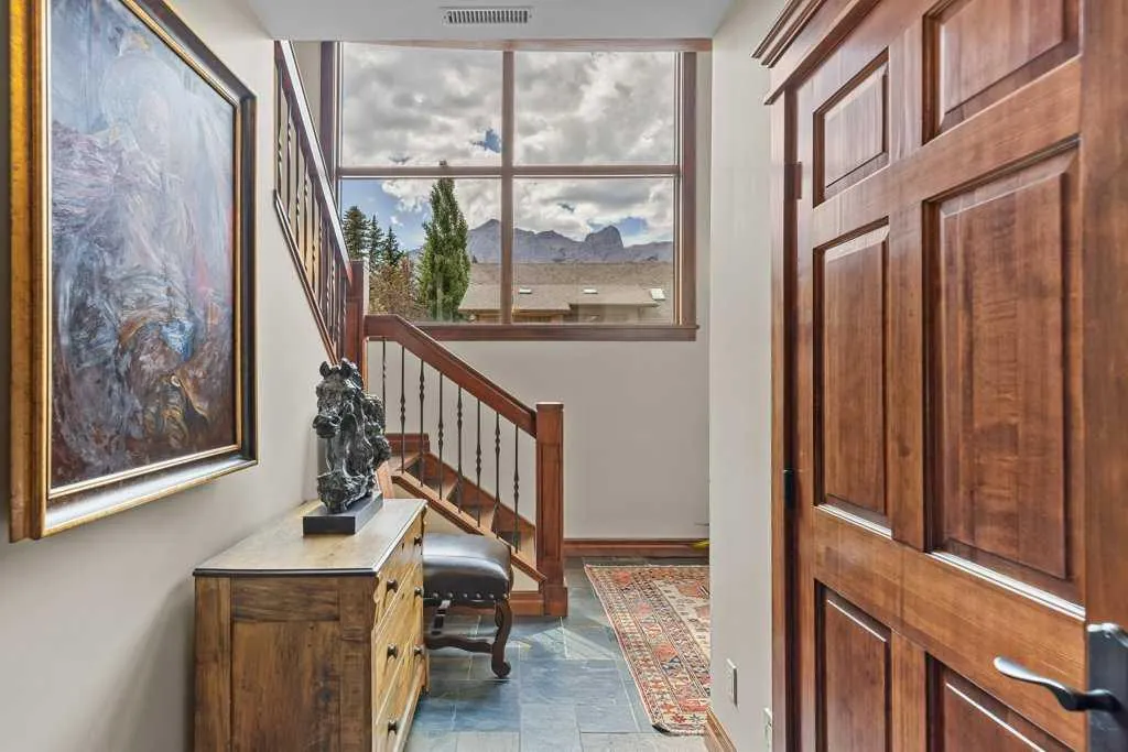 318 Willow Pointe