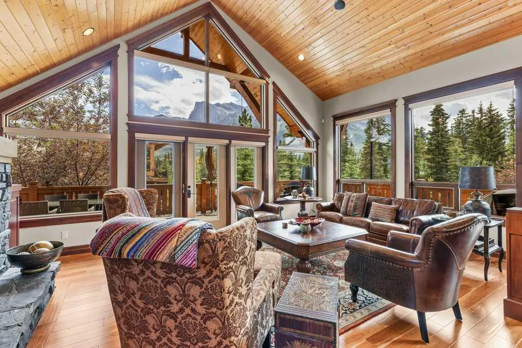 318 Willow Pointe
