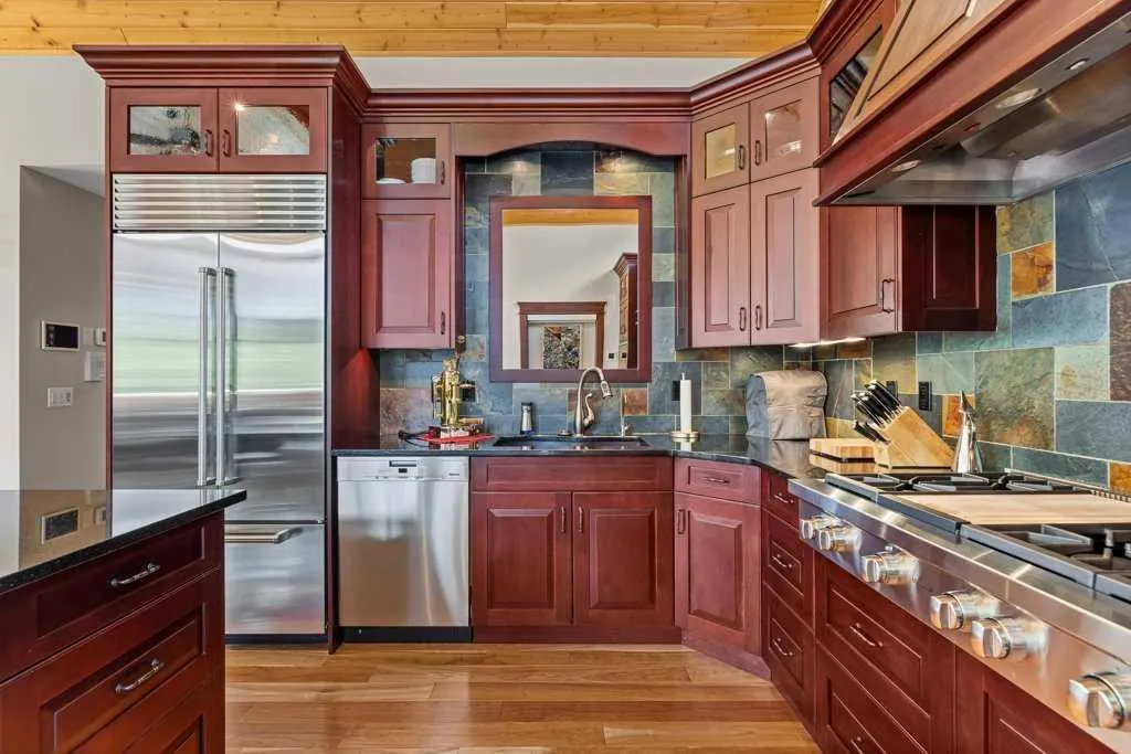 318 Willow Pointe