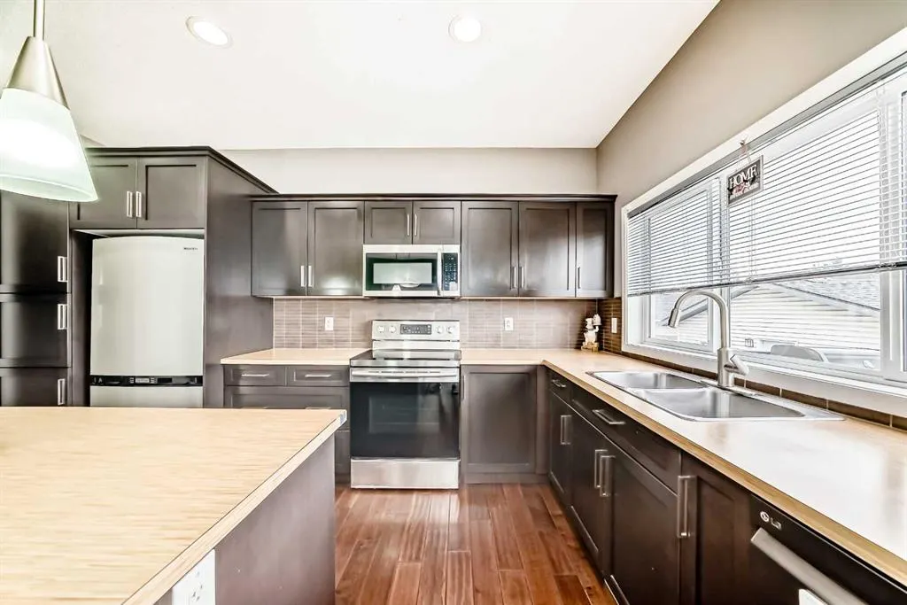 113 Copperstone Terrace SE