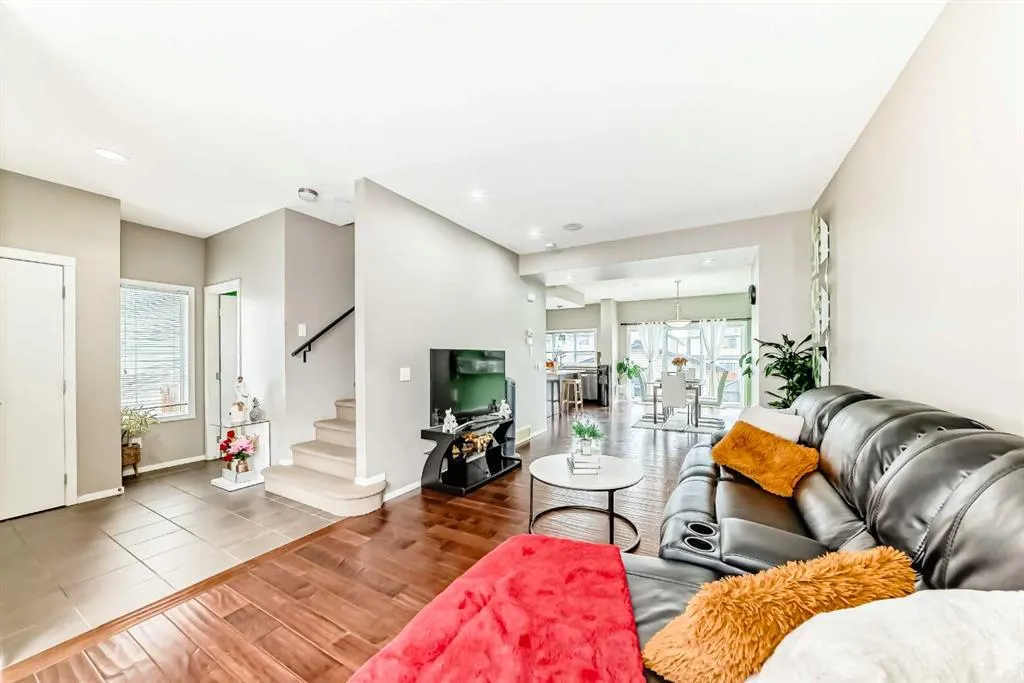113 Copperstone Terrace SE