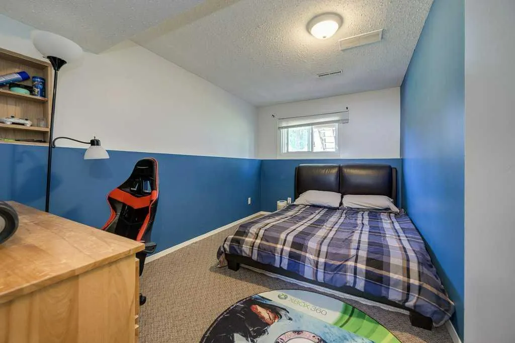 22 Mclevin Crescent