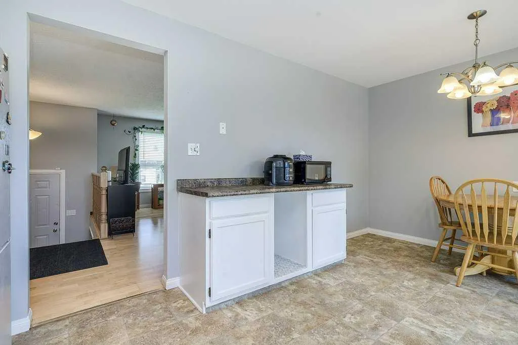 22 Mclevin Crescent