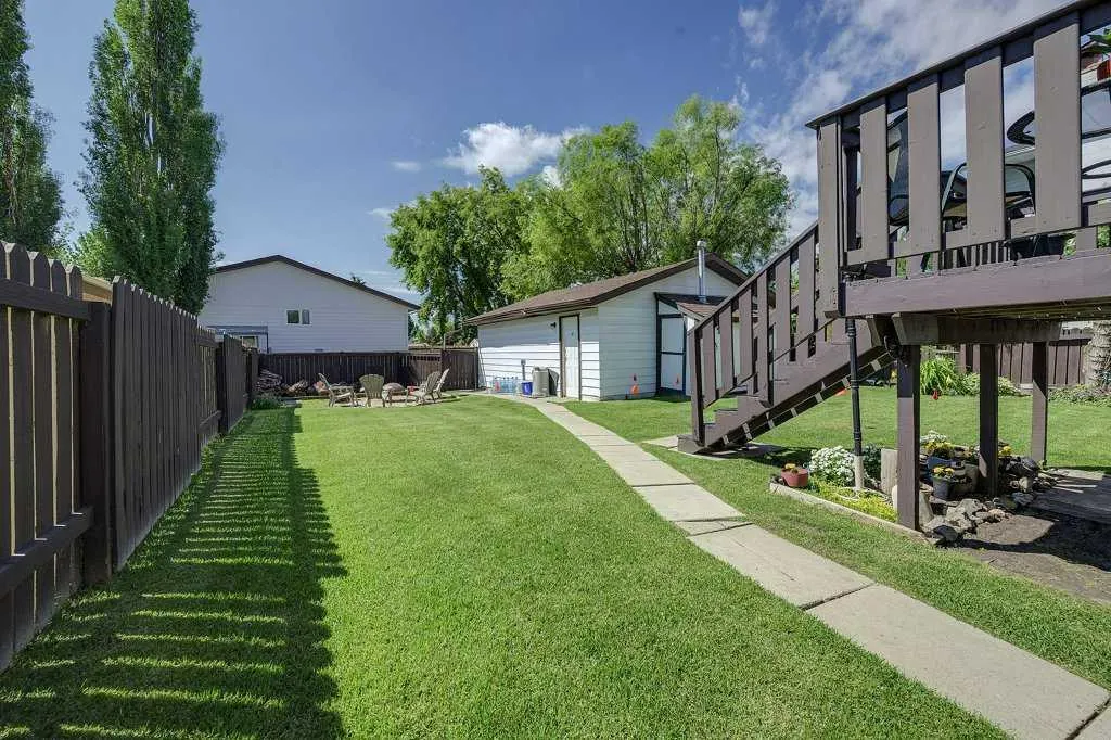 22 Mclevin Crescent