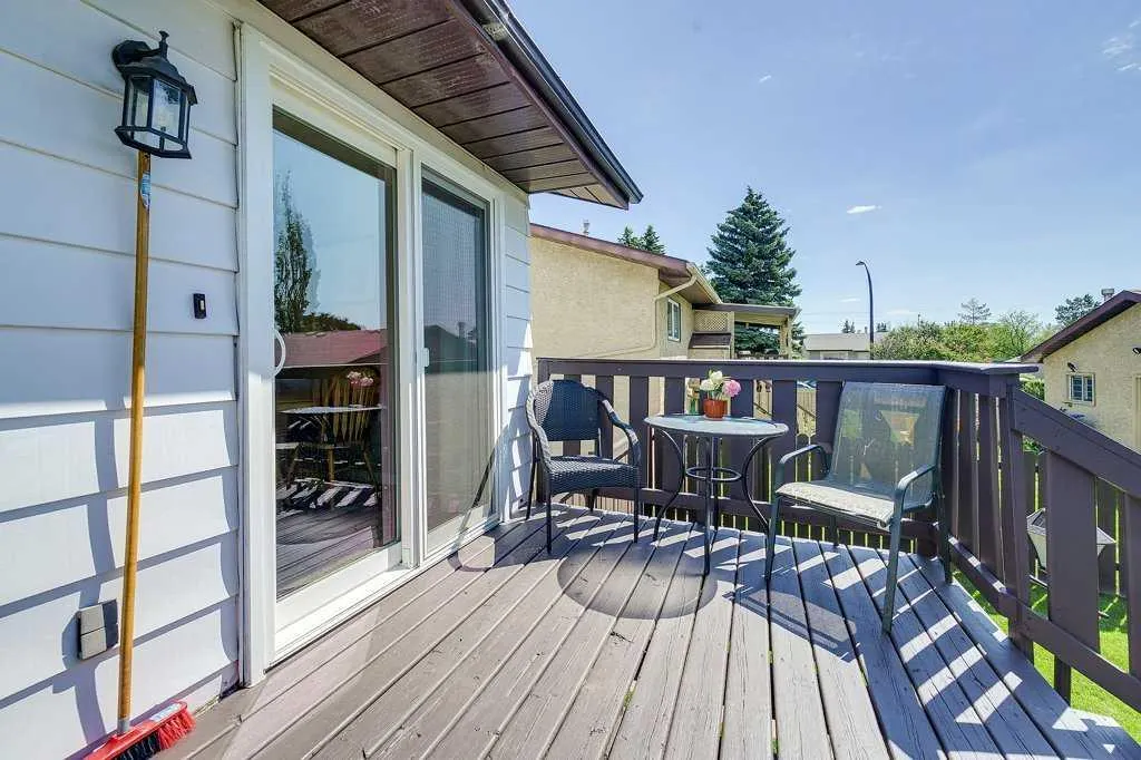 22 Mclevin Crescent
