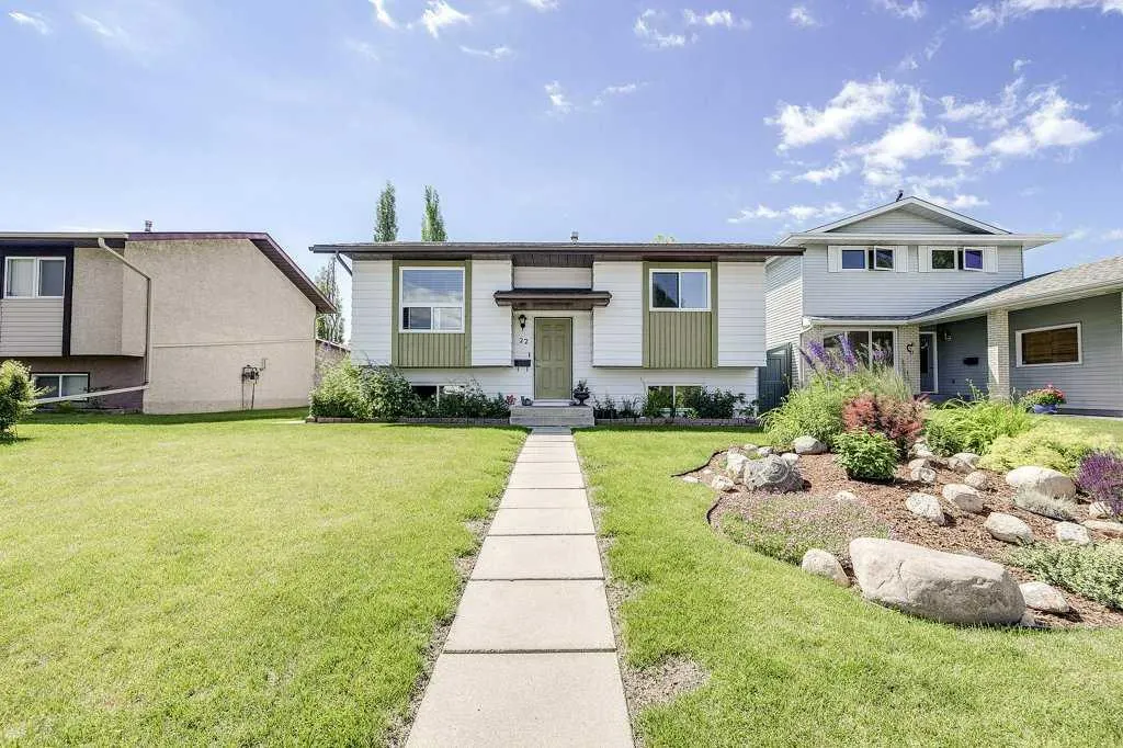 22 Mclevin Crescent