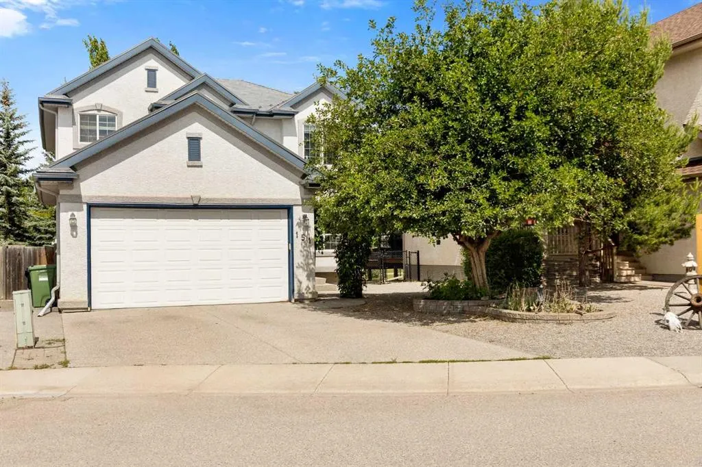 151 Cranwell Close SE