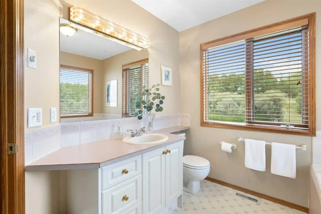 141 Rolling Acres Drive