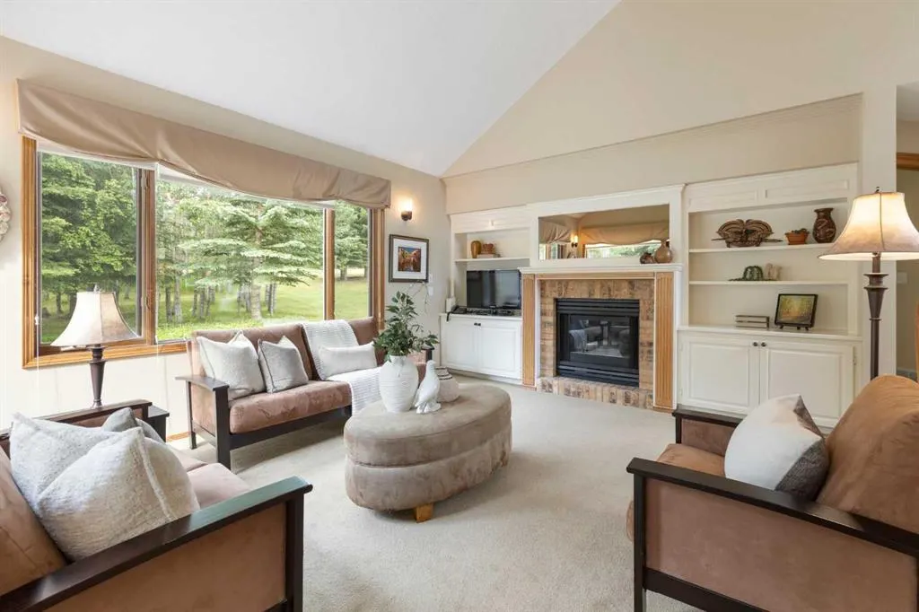 141 Rolling Acres Drive