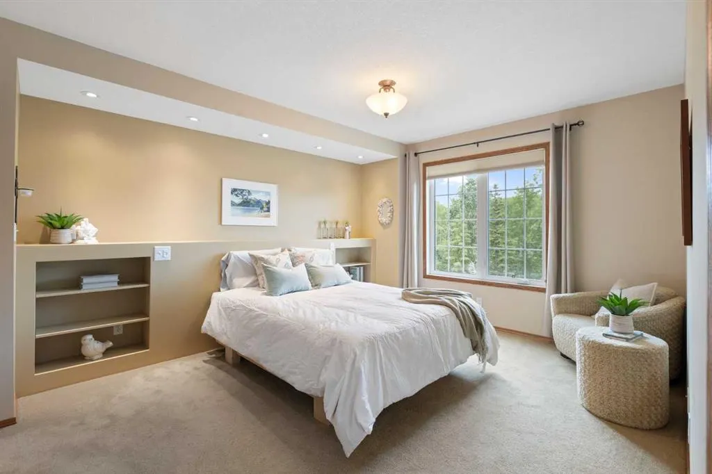 141 Rolling Acres Drive