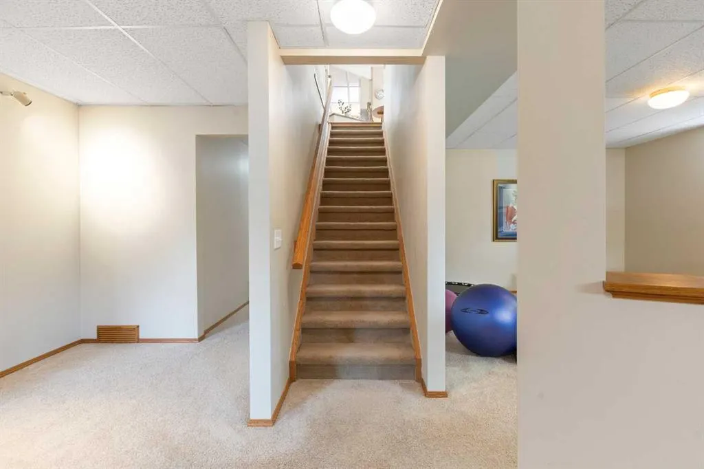 141 Rolling Acres Drive