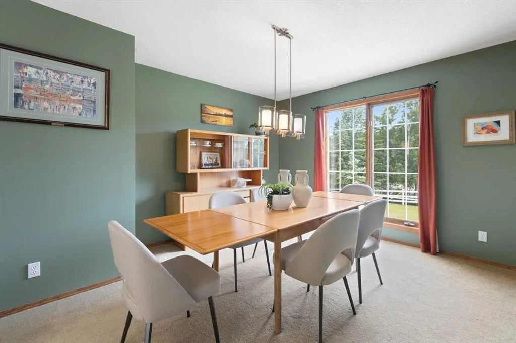 141 Rolling Acres Drive
