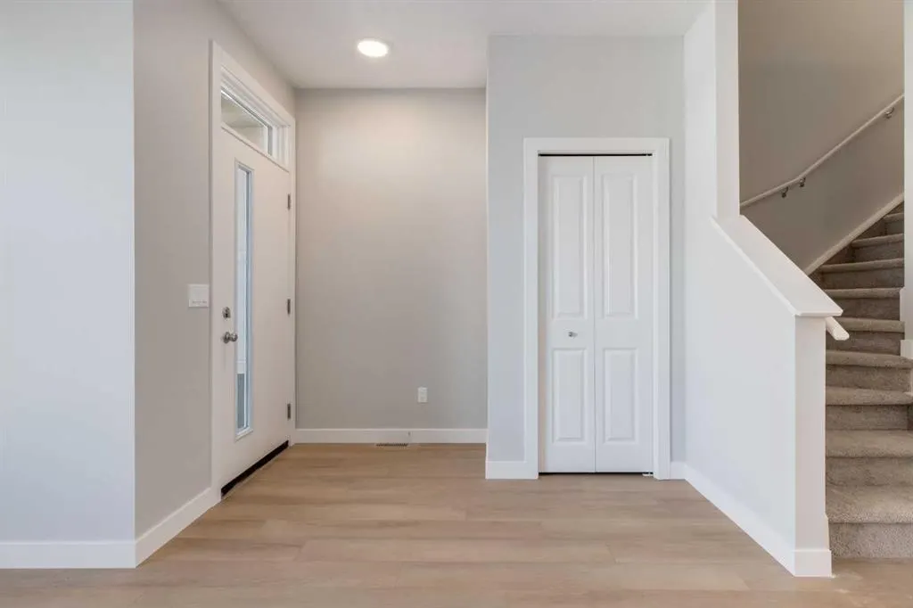 207 South Shore Court