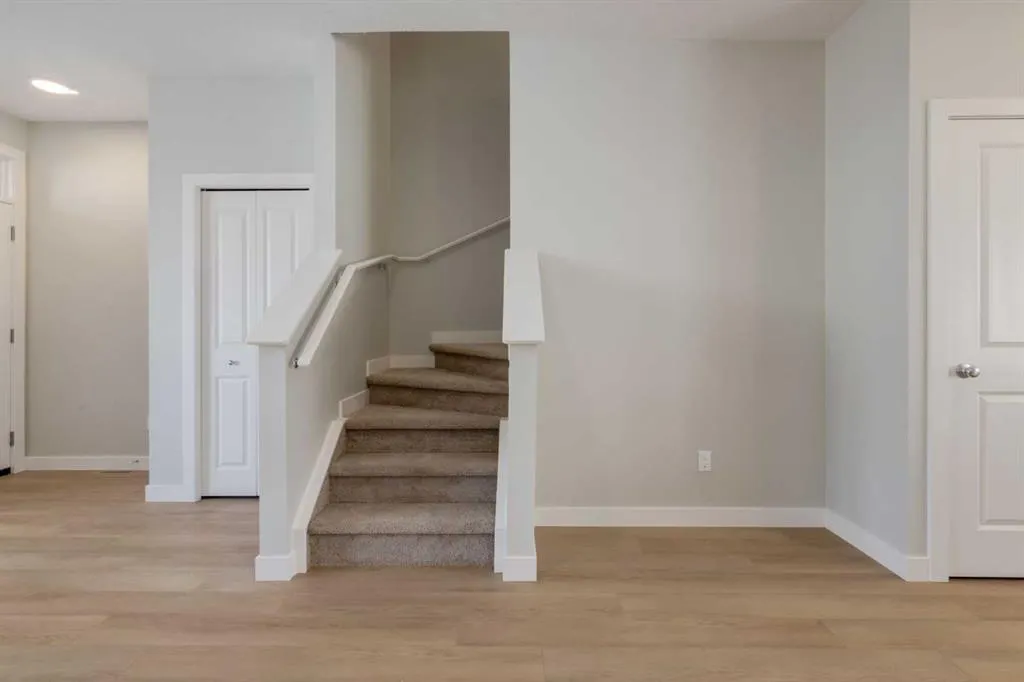 207 South Shore Court