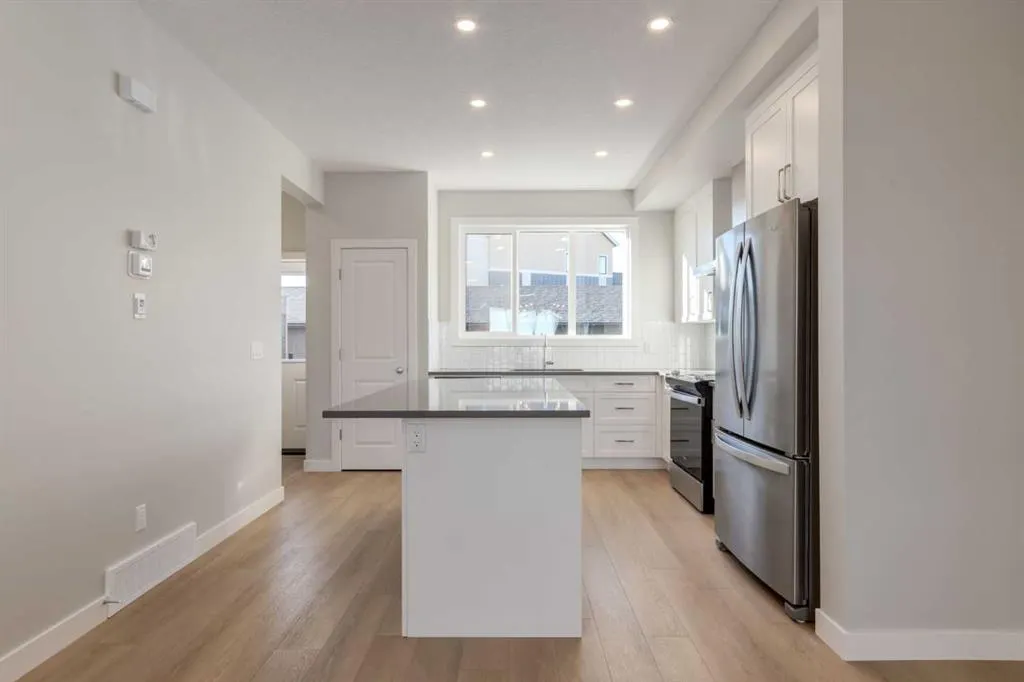 207 South Shore Court
