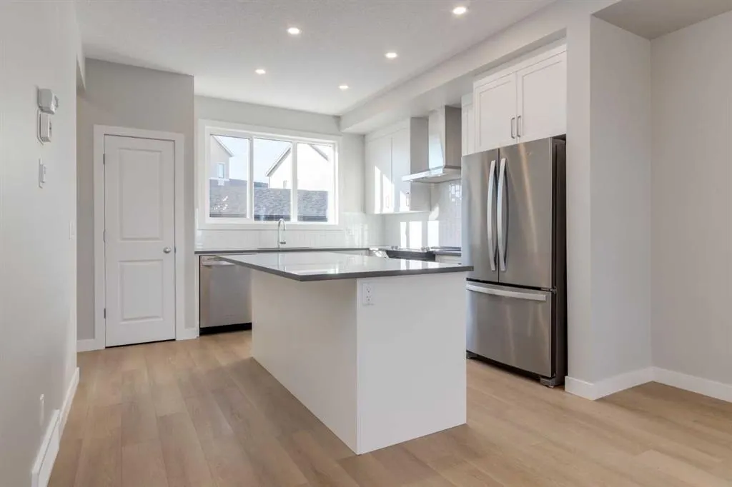 207 South Shore Court