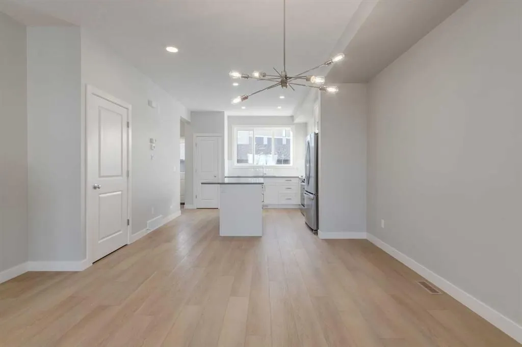 207 South Shore Court