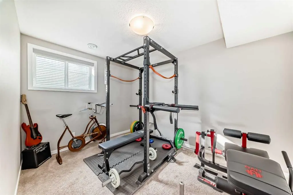 94 Legacy Woods Place SE