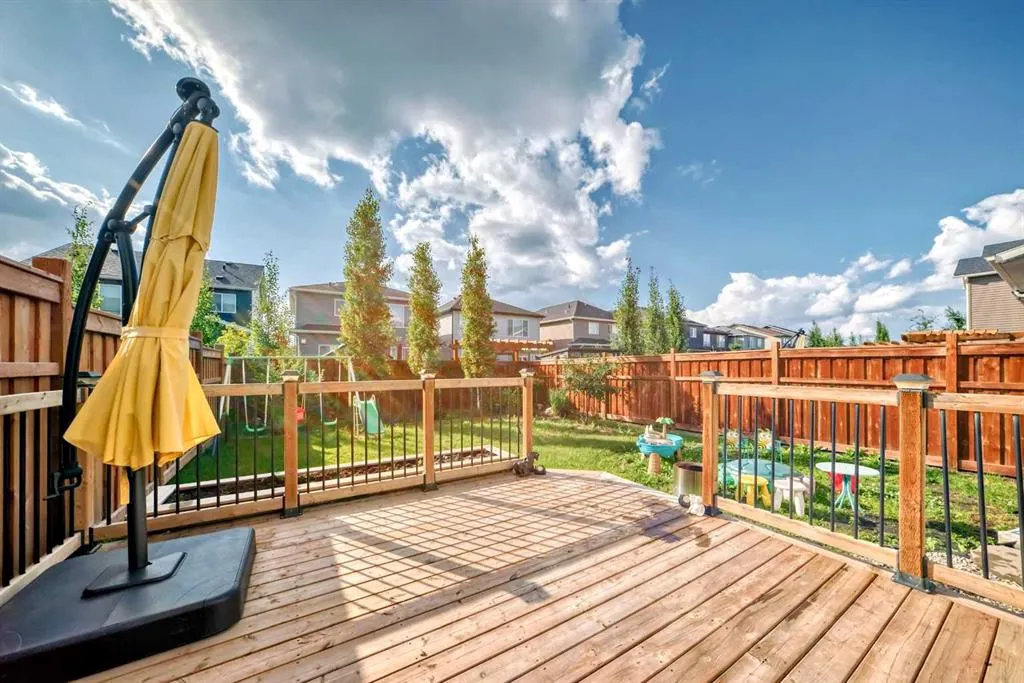 94 Legacy Woods Place SE