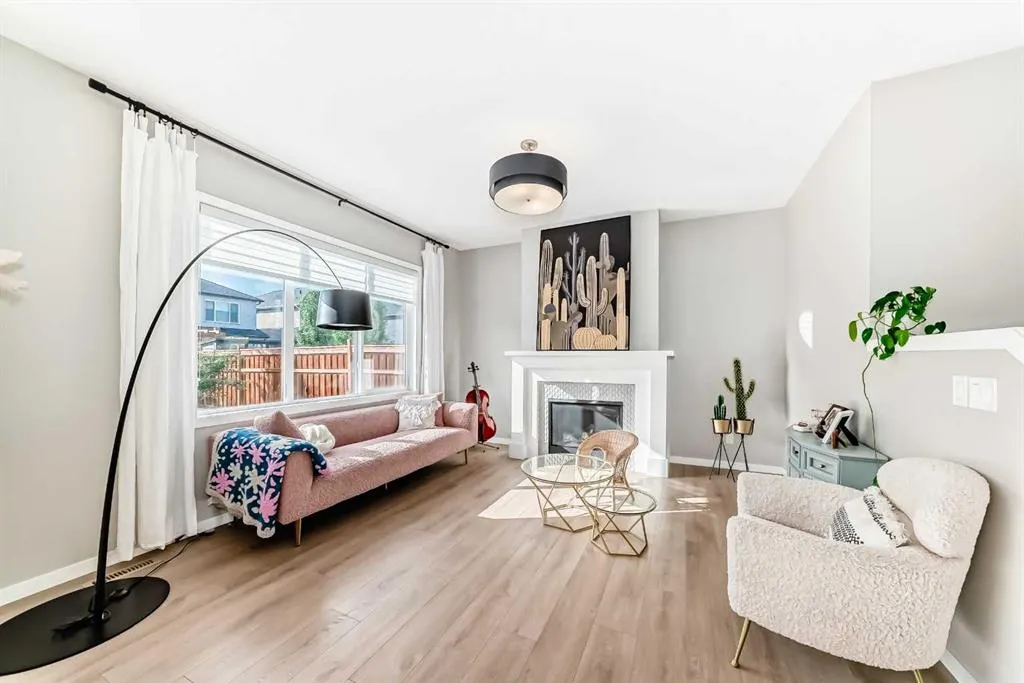 94 Legacy Woods Place SE