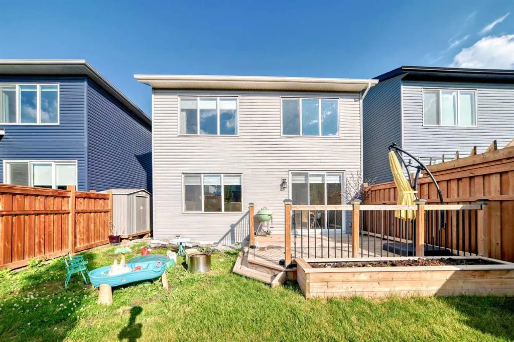 94 Legacy Woods Place SE