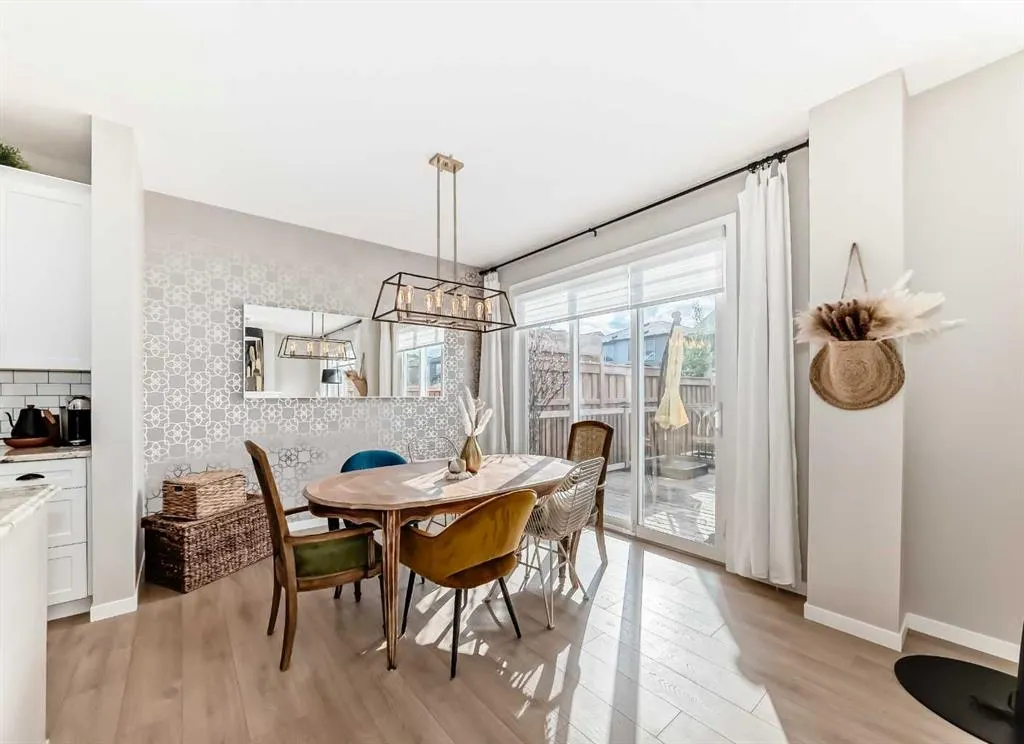 94 Legacy Woods Place SE