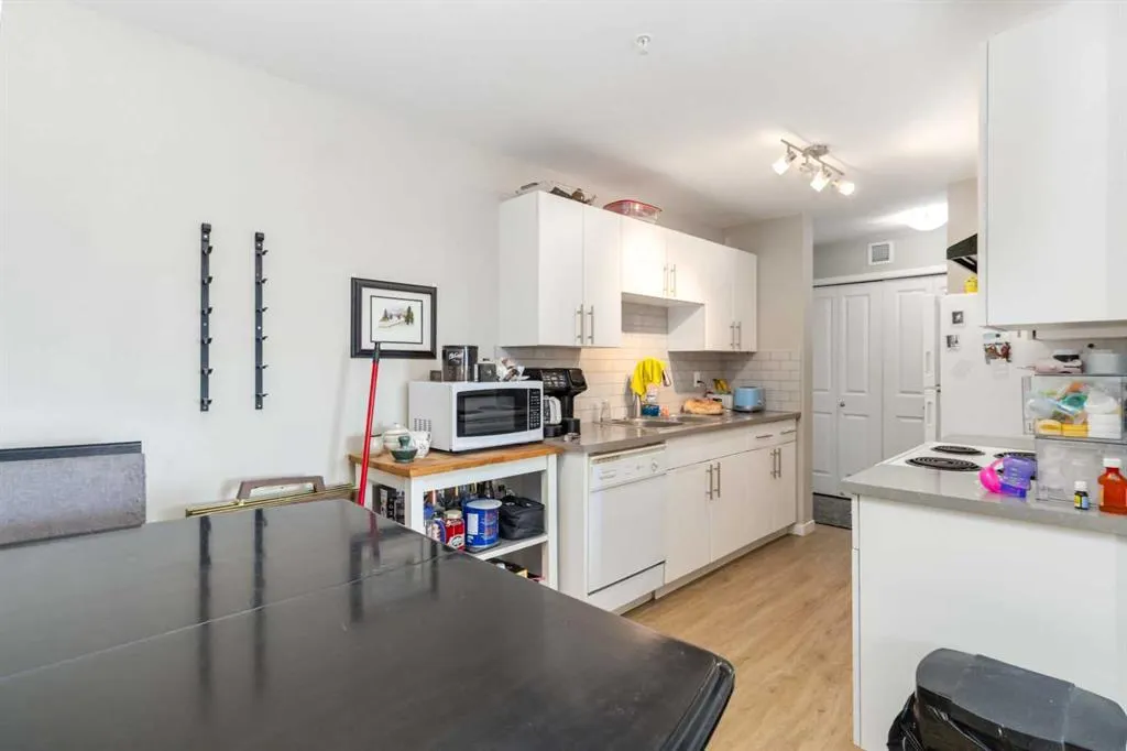 201 Abasand Drive, #1234