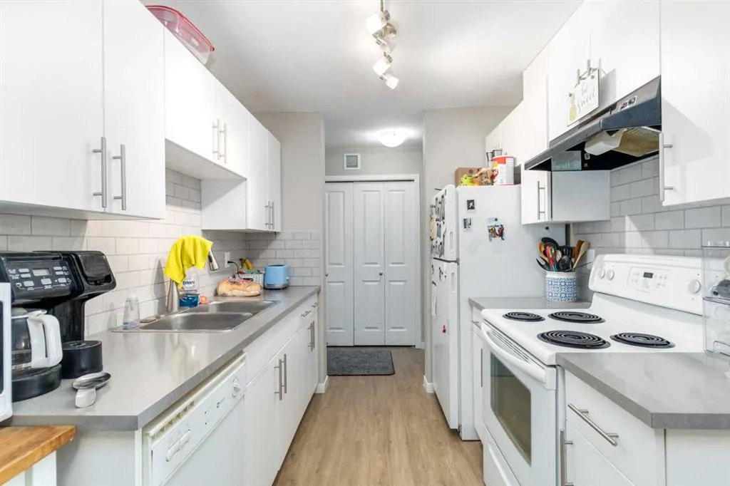 201 Abasand Drive, #1234