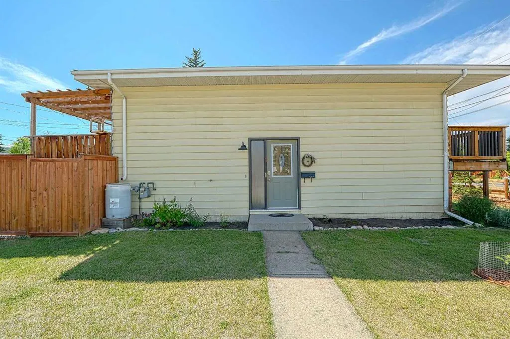 6505 36 Avenue NW, #1