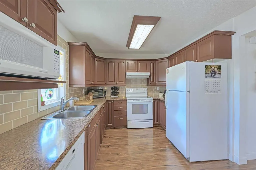 6505 36 Avenue NW, #1