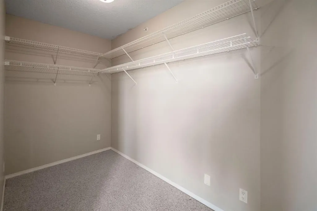 4625 50 Street, #405